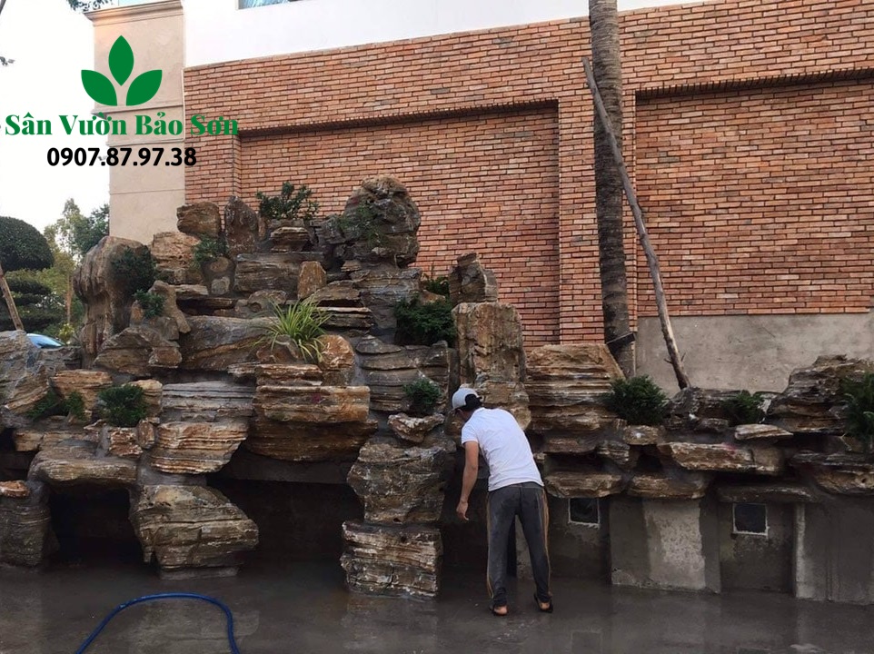 Thi công hồ cá Koi quận 2