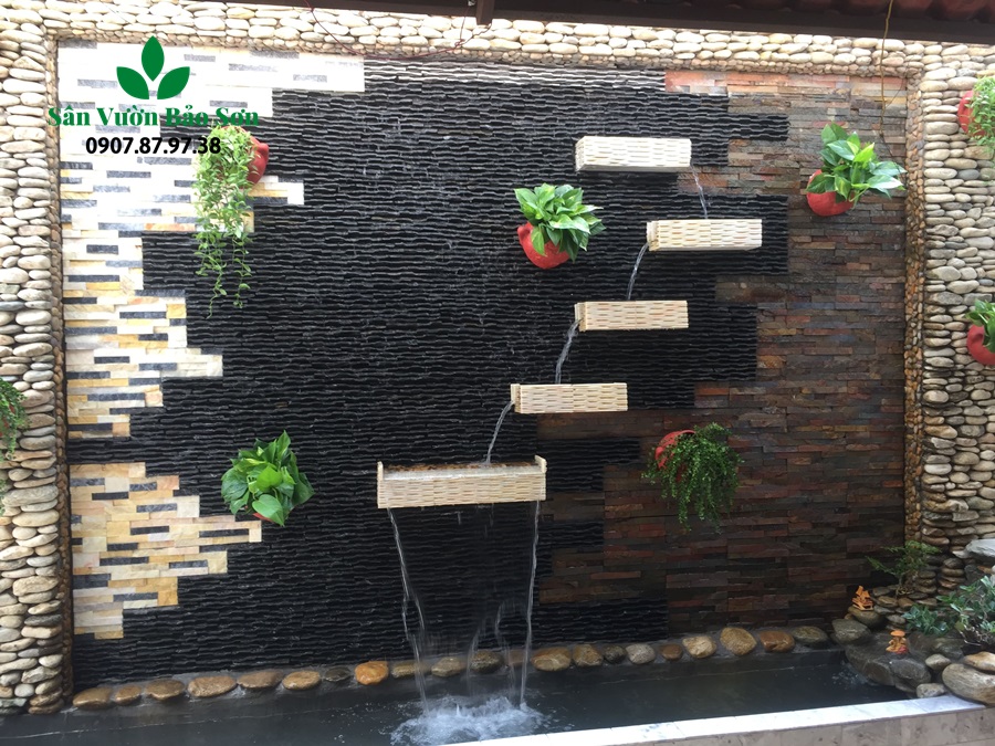 thi-cong-tieu-canh-thac-nuoc-tren-tuong