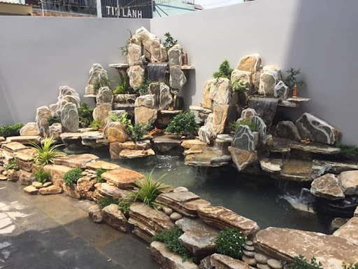 tieu-canh-non-bo-ho-ca-koi