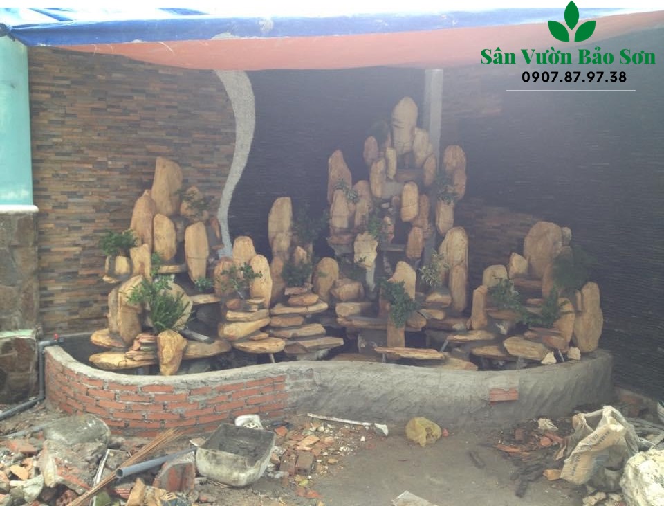 thi-cong-hon-no-bo-ngoai-troi-hcm