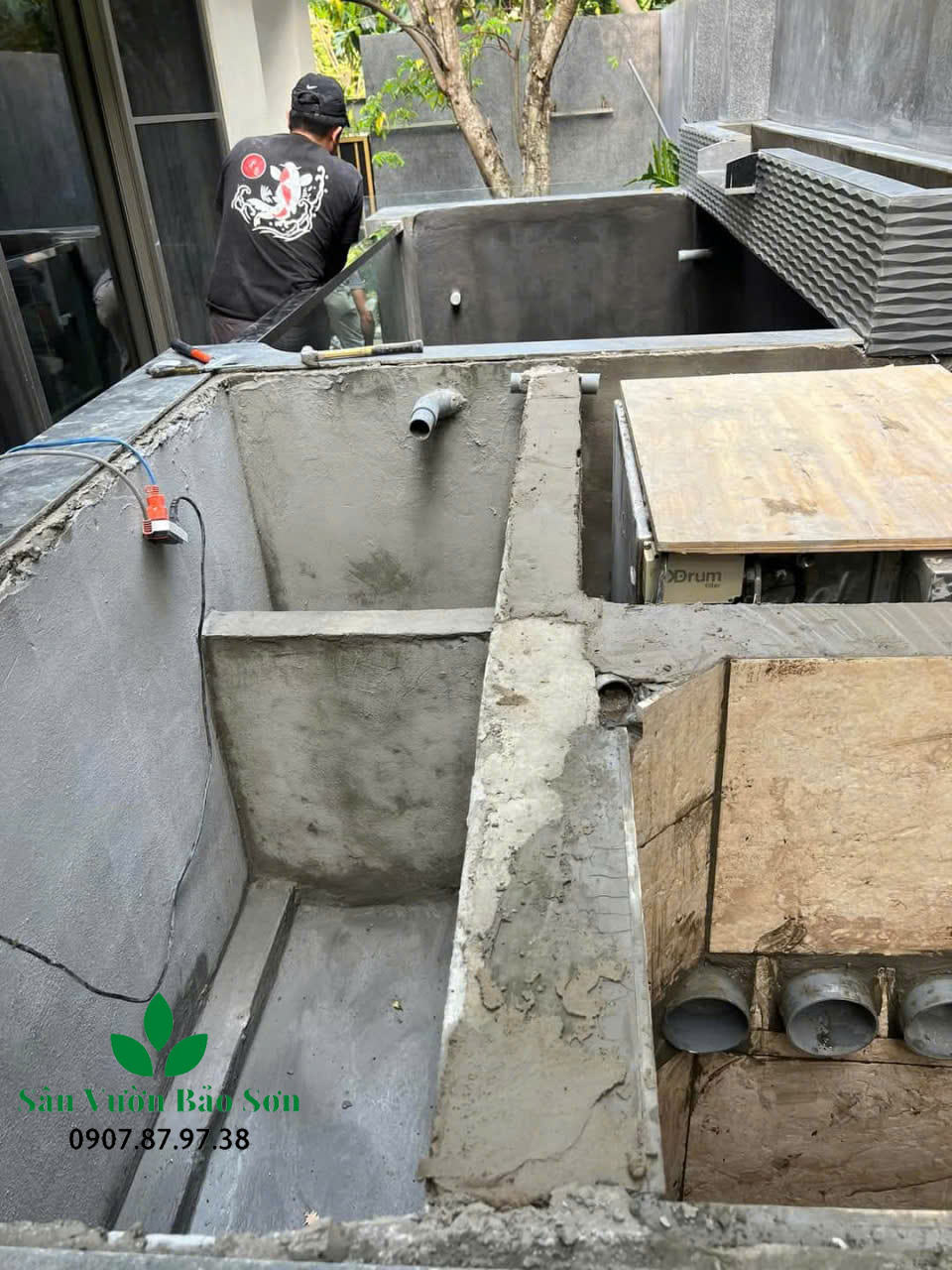 Thi công tường thác nướcquận 12