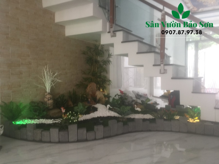 tiểu cảnh cầu thang nhà ống